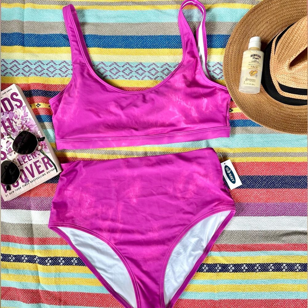 NWT Old Navy Two Piece Swimsuit